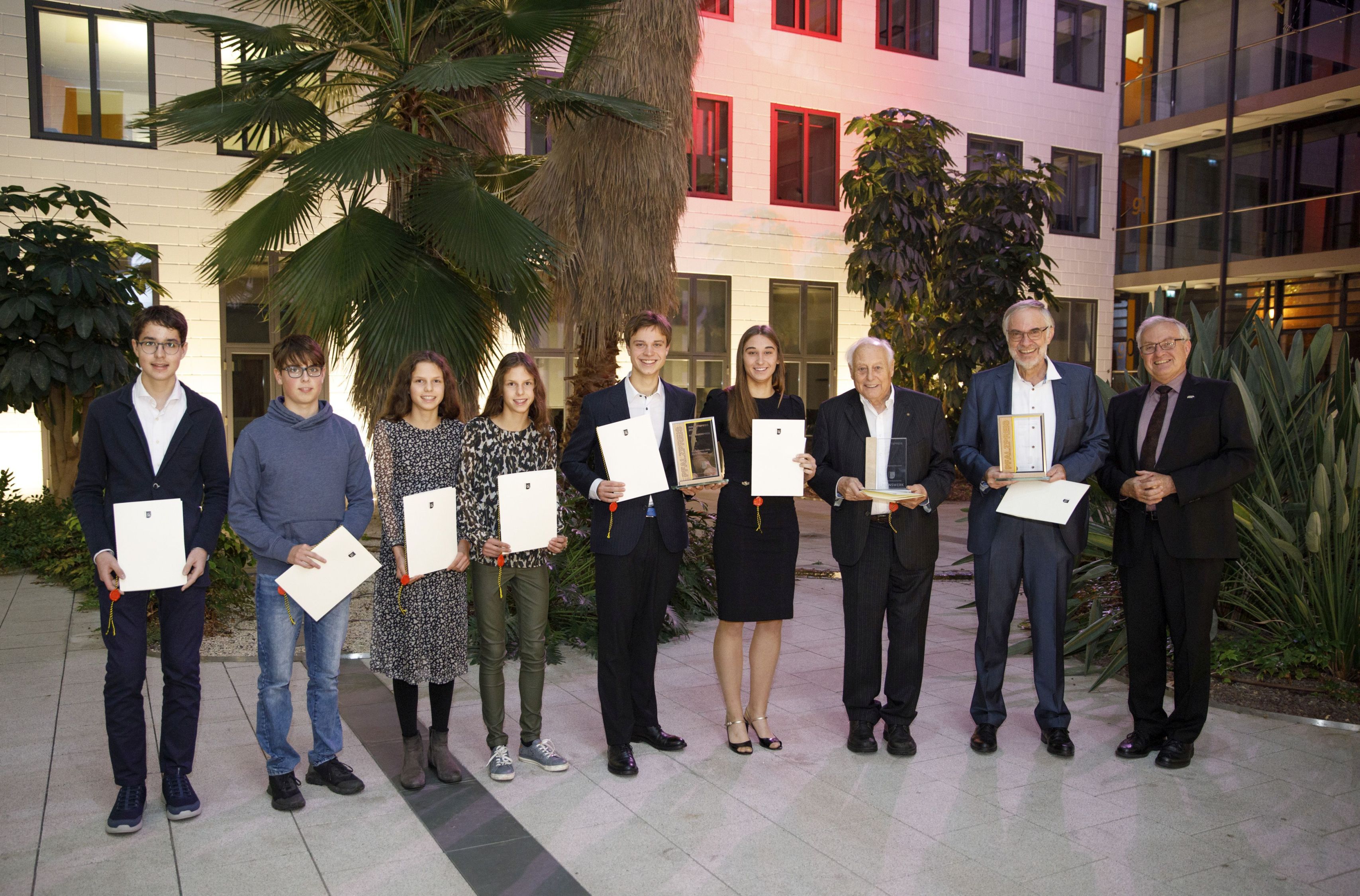 Verleihung der Zukunftspreise des Bezirksverbands Pfalz Preisträger:innen