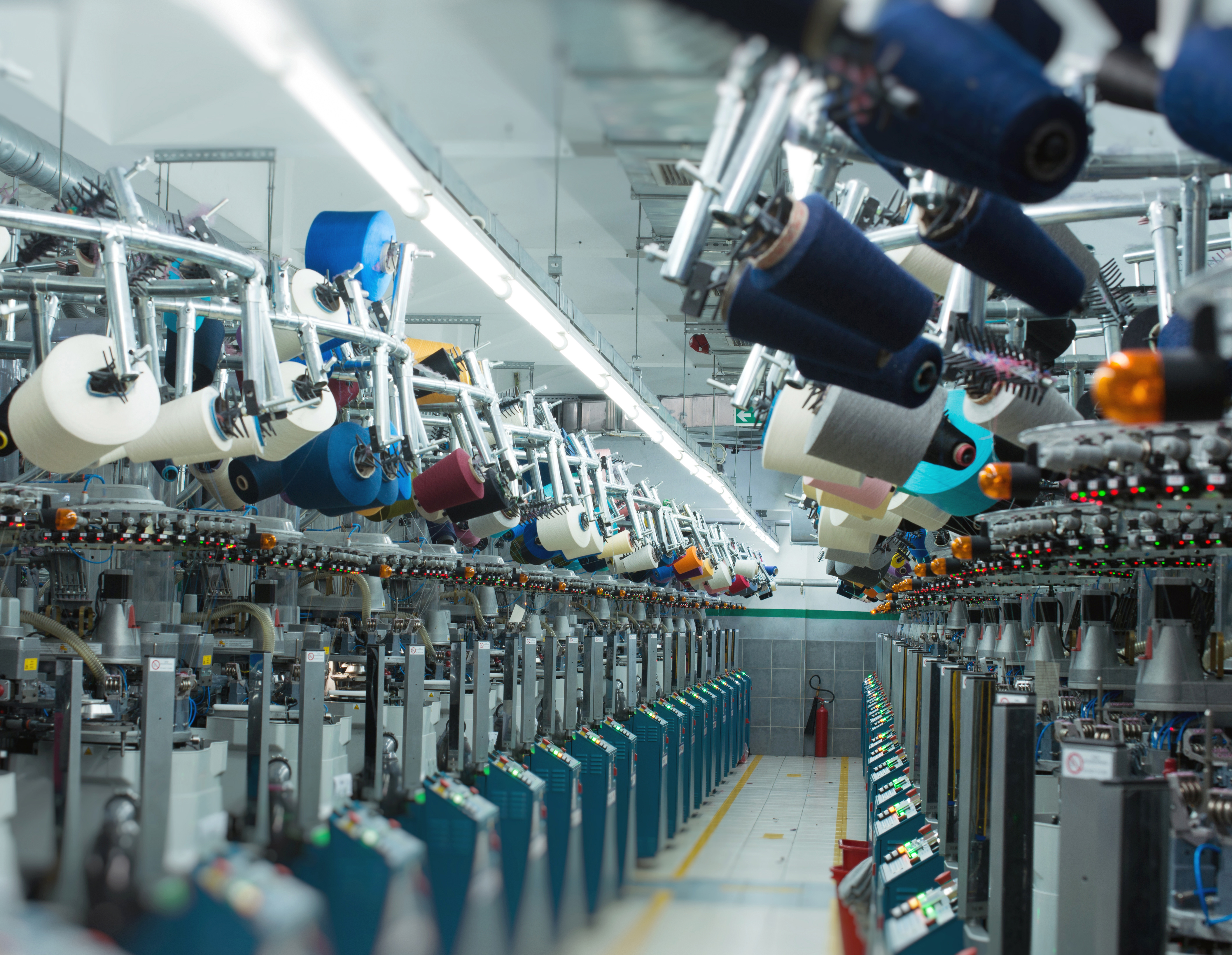 In der deutschen Textilindustrie entstehen durch Färbefehler jährlich 8,8 Mio. Euro Kosten.